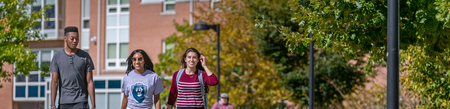 ODU students walking on campus